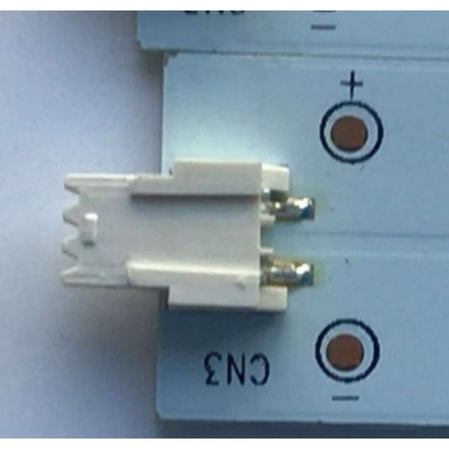 KIT DE LED'S PARA TV HAIER / RCA (12 PIEZAS) / NUMERO DE PARTE CRH-K553535T0613L4CF / CRH-K553535T0613R4CF / E334789 / A7M01H220KYA15CDK / MODELOS 55E5500U / 55E5500UH / 55E5500UA / 55E5500UF / 55E5500UG / 55E5500UB / 55E5500UC / RLD5515A-C - Imagen 5